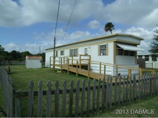772 Indian Harbor Ave, Oak Hill, FL 32759