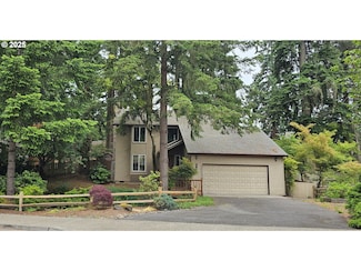 3010 SE Oak St, Hillsboro, OR 97123
