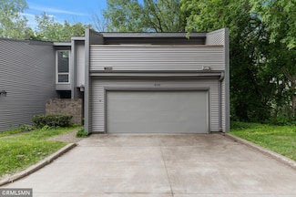 8342 139th Ct, Saint Paul, MN 55124