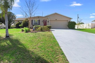 826 W Gaucho Cir, Deltona, FL 32725
