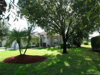 2042 Terrazzo Ln, Naples, FL 34104