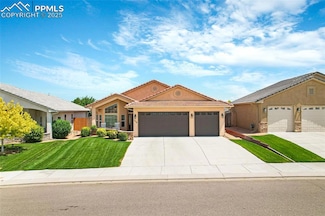 736 Aspencrest Dr, Pueblo, CO 81005