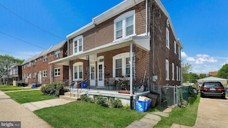 372 Ripka St, Philadelphia, PA 19128