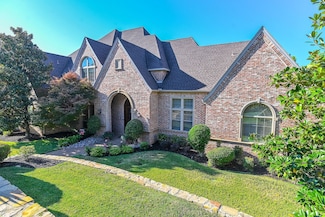 702 Sussex Ct, Southlake, TX 76092