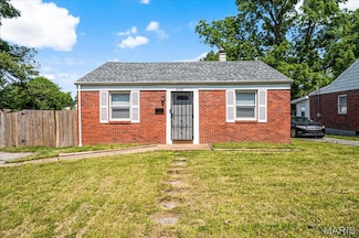 8505 Church Bell Ln, Saint Louis, MO 63136