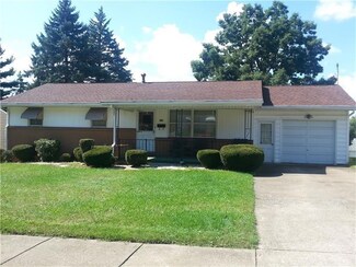 410 Indiana Ave, Farrell, PA 16121