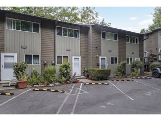 5234 SW 42nd Ave Unit 9, Portland, OR 97221
