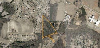 000 S Old Carriage Rd, Wesleyan Col, NC 27804