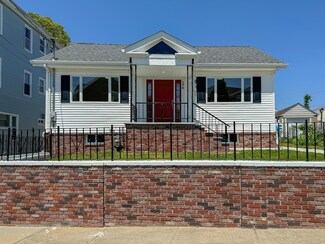 156 Barnes St, Fall River, MA 02723