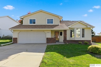 13971 Arbor Cir, Omaha, NE 68144