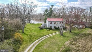 56 Clancy Rd, Salem, NJ 08079
