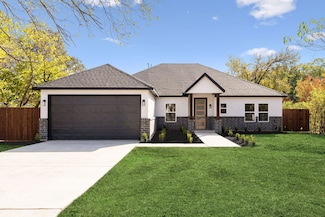 714 W Gross St, Mesquite, TX 75149