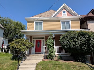 413 N 3rd St, Jeannette, PA 15644