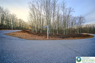 2342 Blue Spruce St, Hazle Township, PA 18202