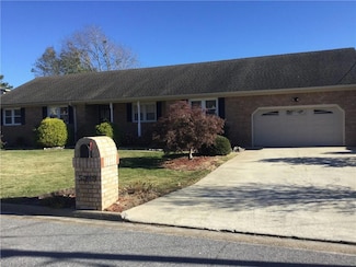 5349 Achilles Dr, Virginia Beach, VA 23464