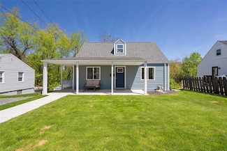 607 Hickory Dr, Aliquippa, PA 15001