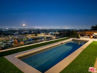 5211 Veronica St, Los Angeles, CA 90008