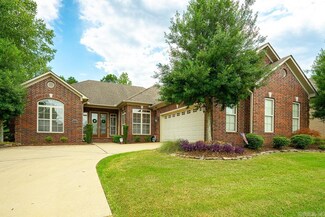 4715 Dover Ln, Conway, AR 72034