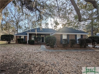 550 Laurenburg Dr, Richmond Hill, GA 31324