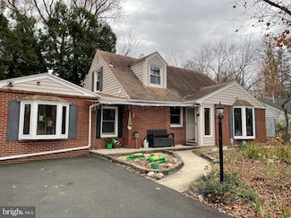 43 Wallace Rd, Princeton Junction, NJ 08550