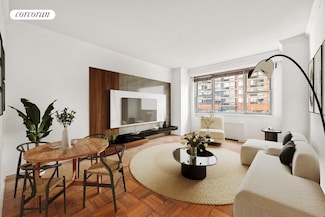 300 E 40th St Unit 7P, New York, NY 10016