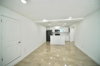 2205 A E Isaacs Ave, West Palm Beach, FL 33407