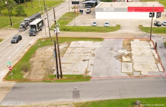 1115 SW Evangeline Thruway, Lafayette, LA 70501