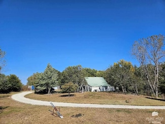 26790 Crystal Springs Rd, Emmett, KS 66422