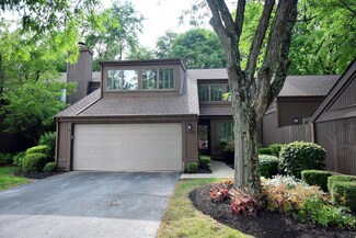 2083 Brookhurst Ave, Columbus, OH 43229