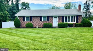 490 Snyder Rd, Reading, PA 19605
