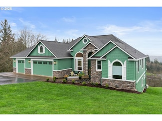 10380 Skyview Rd, Tillamook, OR 97141