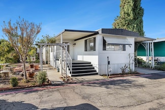 105 W Herndon Ave Unit 66, Pinedale, CA 93650