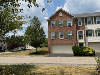 127 Kensington Dr, Pittsburgh, PA 15237
