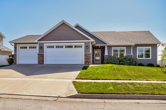 2736 Danbury Rd, Ames, IA 50010