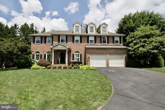 5439 Ashleigh Rd, Fairfax, VA 22030