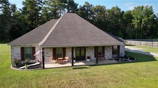 3020 Theo Dr, Deville, LA 71328