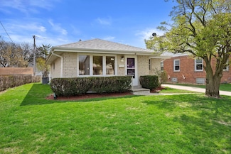 4226 S Pine Ave, Milwaukee, WI 53207