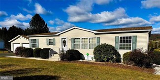 3004 Blakeslee Boulevard Dr W, Lehighton, PA 18235