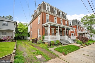 411 School St, North Wales, PA 19454