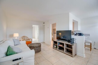 201 Coppitt Rd Unit 203, Key West, FL 33040