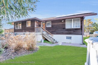 246 West St, West Creek, NJ 08092