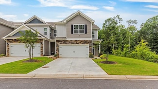 367 Waterhall Ln, Spartanburg, SC 29306