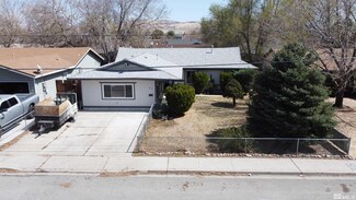 670 Stanford Way, Sparks, NV 89431