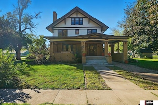 426 S Pine St, Valparaiso, NE 68065