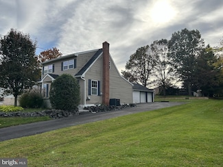 349 E Fulton St, Ephrata, PA 17522