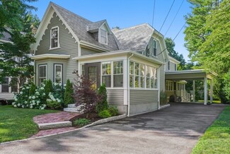 46 Central St, Auburndale, MA 02466