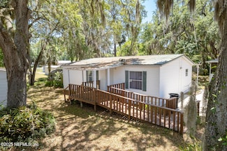 143 S Lake George Dr, Georgetown, FL 32139