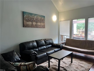 563 Ayrshire Way Unit G, Newport News, VA 23602