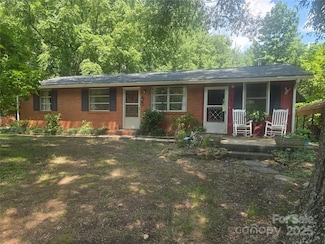 1518 Sierra Rd, York, SC 29745