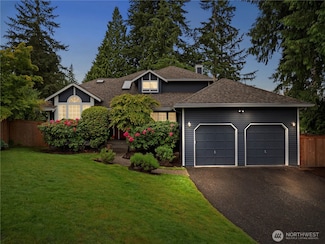 8221 122nd Ave NE, Kirkland, WA 98033
